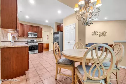 32 Shadow Creek Court, Jackson, NJ 08527 - Photo 19