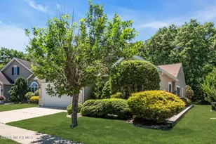 32 Shadow Creek Ct, Jackson, NJ 08527 - Photo 3