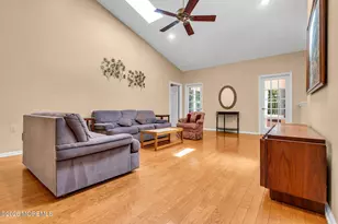 32 Shadow Creek Ct, Jackson, NJ 08527 - Photo 11