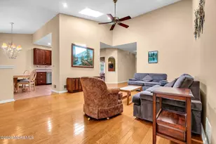32 Shadow Creek Ct, Jackson, NJ 08527 - Photo 13