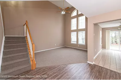28 Picket Place, Freehold, NJ 07728 - Photo 7