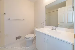 28 Picket Pl, Freehold, NJ 07728 - Photo 17