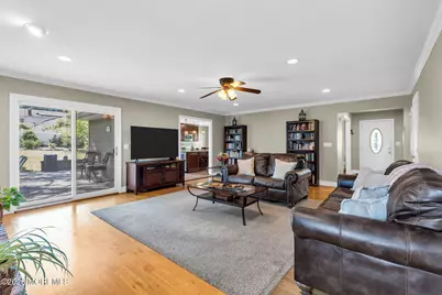 375 Oak Hill Road, Red Bank, NJ 07701 - Photo 19