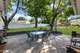 375 Oak Hill Rd, Red Bank, NJ 07701 - Photo 63