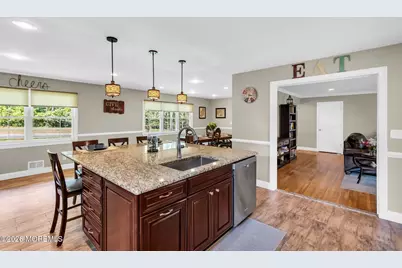 375 Oak Hill Road, Red Bank, NJ 07701 - Photo 39