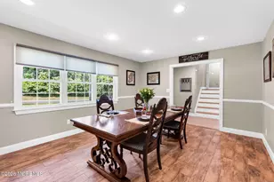 375 Oak Hill Rd, Red Bank, NJ 07701 - Photo 25