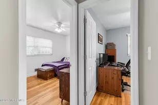 375 Oak Hill Rd, Red Bank, NJ 07701 - Photo 57