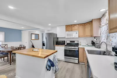 48 Linden Place, Red Bank, NJ 07701 - Photo 17