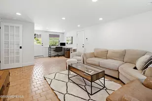 25 Crane Ct, Middletown, NJ 07748 - Photo 19