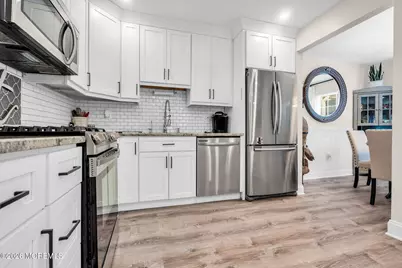 408 Daisy Court, Jackson, NJ 08527 - Photo 9