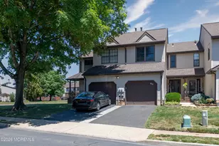 192 Longwood Dr, Manalapan Township, NJ 07726 - Photo 1