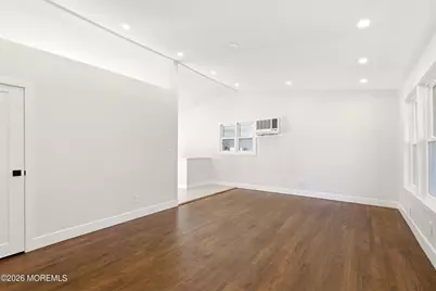 7 Cathedral Drive, Lakewood, NJ 08701 - Photo 5