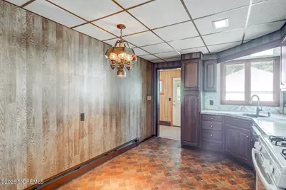 832 Rodgers Street, Lanoka Harbor, NJ 08734 - Photo 29