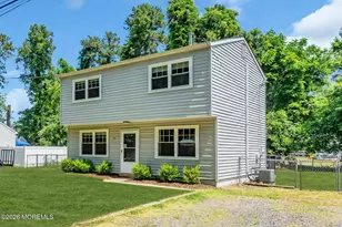 35 Chicory St, Browns Mills, NJ 08015 - Photo 5