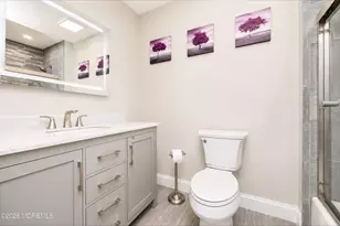 36 Bramble Ln, Matawan, NJ 07747 - Photo 17