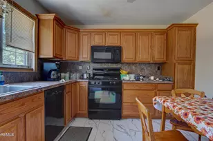 39 Tilton Ave, Toms River Township, NJ 08757 - Photo 11