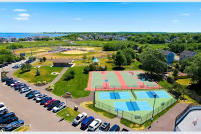 425 Bayview Avenue, Union Beach, NJ 07735 - Photo 5
