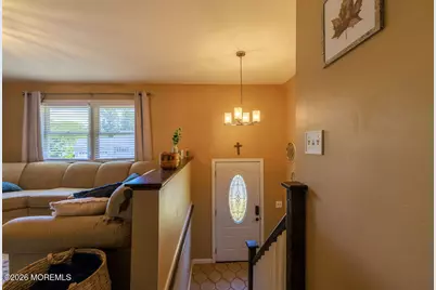 17 Hampton Road, Howell Township, NJ 07731 - Photo 9