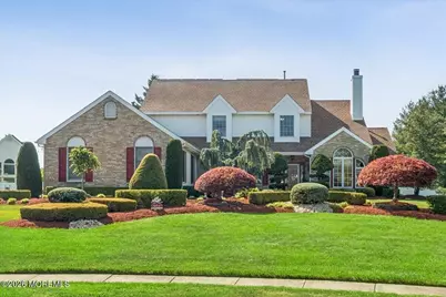 6 Bray Hollow Court, Freehold, NJ 07728 - Photo 3