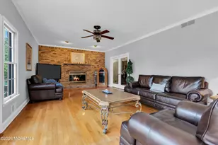 3 Chestnut Hill Dr, Manalapan Township, NJ 07726 - Photo 13