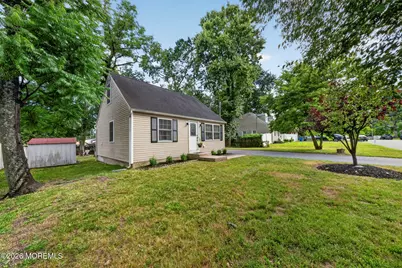 516 Middle Lane, Howell Township, NJ 07731 - Photo 5