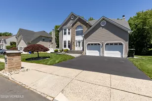 19 Trish Ct, Matawan, NJ 07747 - Photo 3