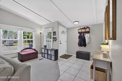 18 Short Oaks Court, Manalapan Township, NJ 07726 - Photo 3