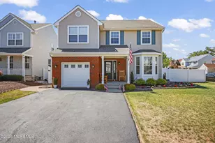 2 Devonshire Dr, Hazlet Township, NJ 07730 - Photo 1