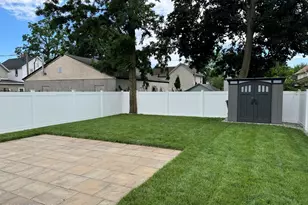 13 Locust Ave, Red Bank, NJ 07701 - Photo 21