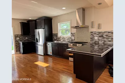 13 Locust Avenue, Red Bank, NJ 07701 - Photo 9