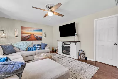 1254 Hereford Close, Toms River Township, NJ 08753 - Photo 15