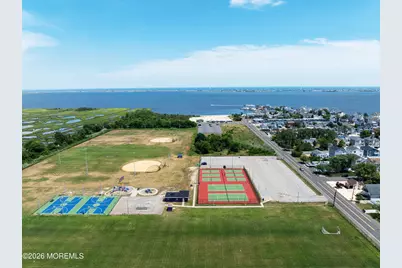 1254 Hereford Close, Toms River Township, NJ 08753 - Photo 3