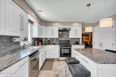 15 Timber Lane, Manalapan Township, NJ 07726 - Photo 7