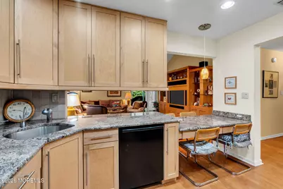 7 Abbey Lane, Marlboro Township, NJ 07746 - Photo 9