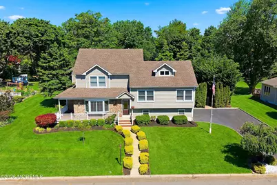 39 Hilltop Road, West Long Branch, NJ 07764 - Photo 5