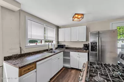 22 Pine Drive, Roosevelt, NJ 08555 - Photo 9