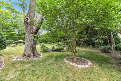 121 Townsend Drive, Middletown, NJ 07748 - Photo 45