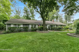 121 Townsend Dr, Middletown, NJ 07748 - Photo 3