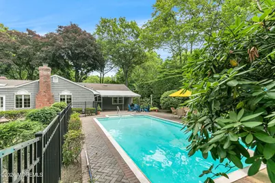 121 Townsend Drive, Middletown, NJ 07748 - Photo 11