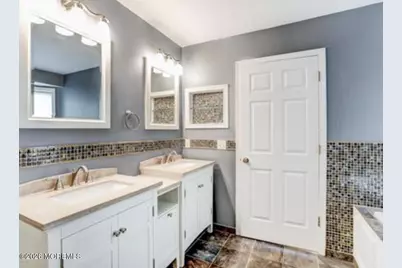 7 Augusta Drive, Manalapan Township, NJ 07726 - Photo 21