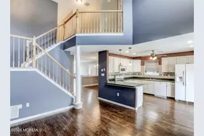 7 Augusta Drive, Manalapan Township, NJ 07726 - Photo 9