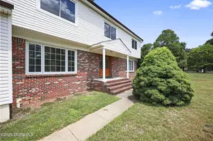 2 Micki Terrace, Manalapan Township, NJ 07726 - Photo 3