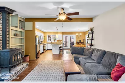 9 Central Avenue, Waretown, NJ 08758 - Photo 9