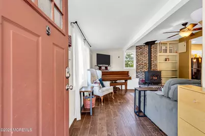 9 Central Avenue, Waretown, NJ 08758 - Photo 7