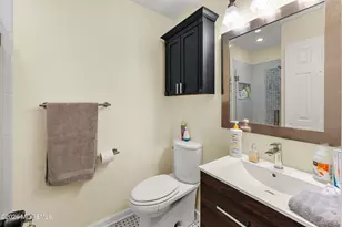 471 Hawthorne Pl, Morganville, NJ 07751 - Photo 33