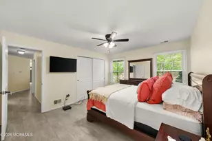 471 Hawthorne Pl, Morganville, NJ 07751 - Photo 27