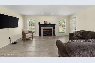 471 Hawthorne Place, Morganville, NJ 07751 - Photo 19