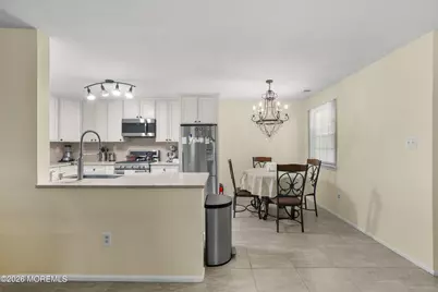471 Hawthorne Place, Morganville, NJ 07751 - Photo 5