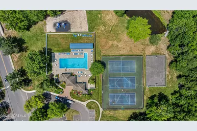 471 Hawthorne Place, Morganville, NJ 07751 - Photo 39