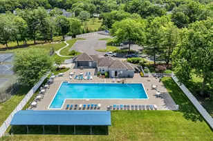 471 Hawthorne Pl, Morganville, NJ 07751 - Photo 37
